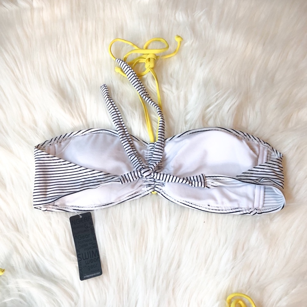 Black and White Stripe Bikini Top NWT - Picture 3 of 5